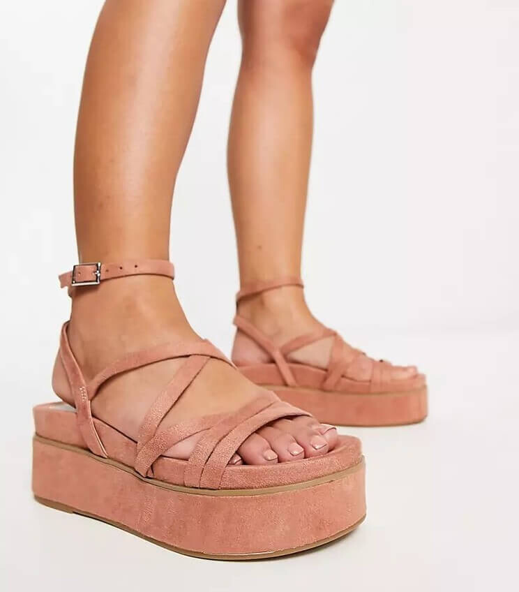 

Сандалии на плоской платформе с широкими ремешками ASOS DESIGN Taurus, бежевый