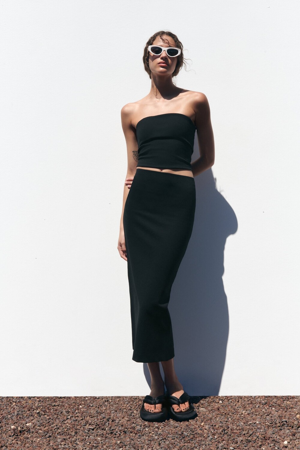 

Укороченный топ ZARA, черный