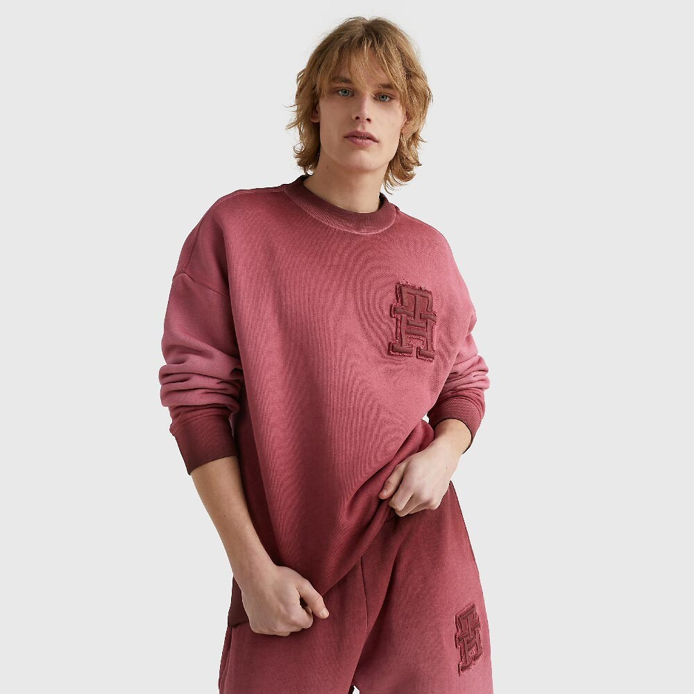 

Свитшот Tommy Hilfiger Garment-dye Monogram, темно-розовый
