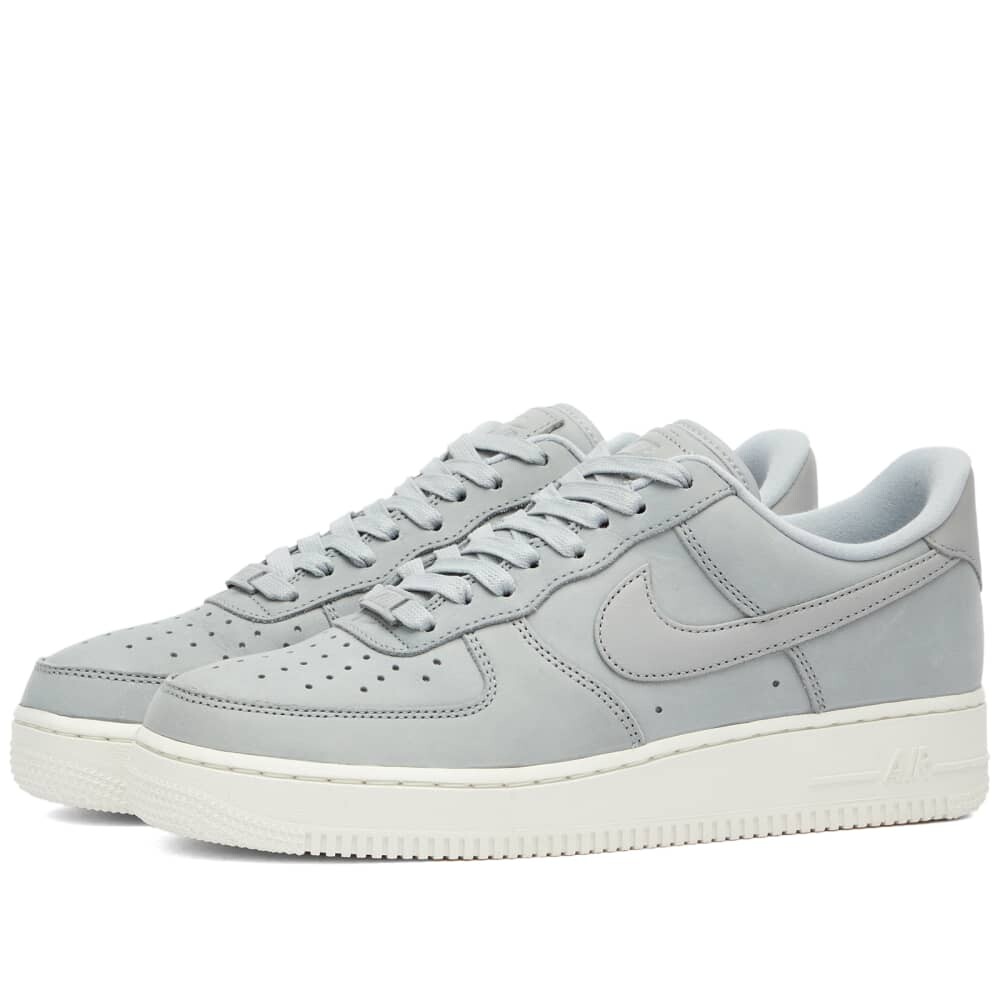 

Кроссовки Nike Air Force 1 Premium, серый