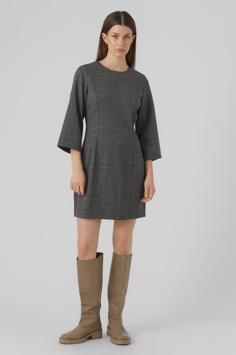 

Короткое платье с рукавами 3/4 Vero Moda, серый