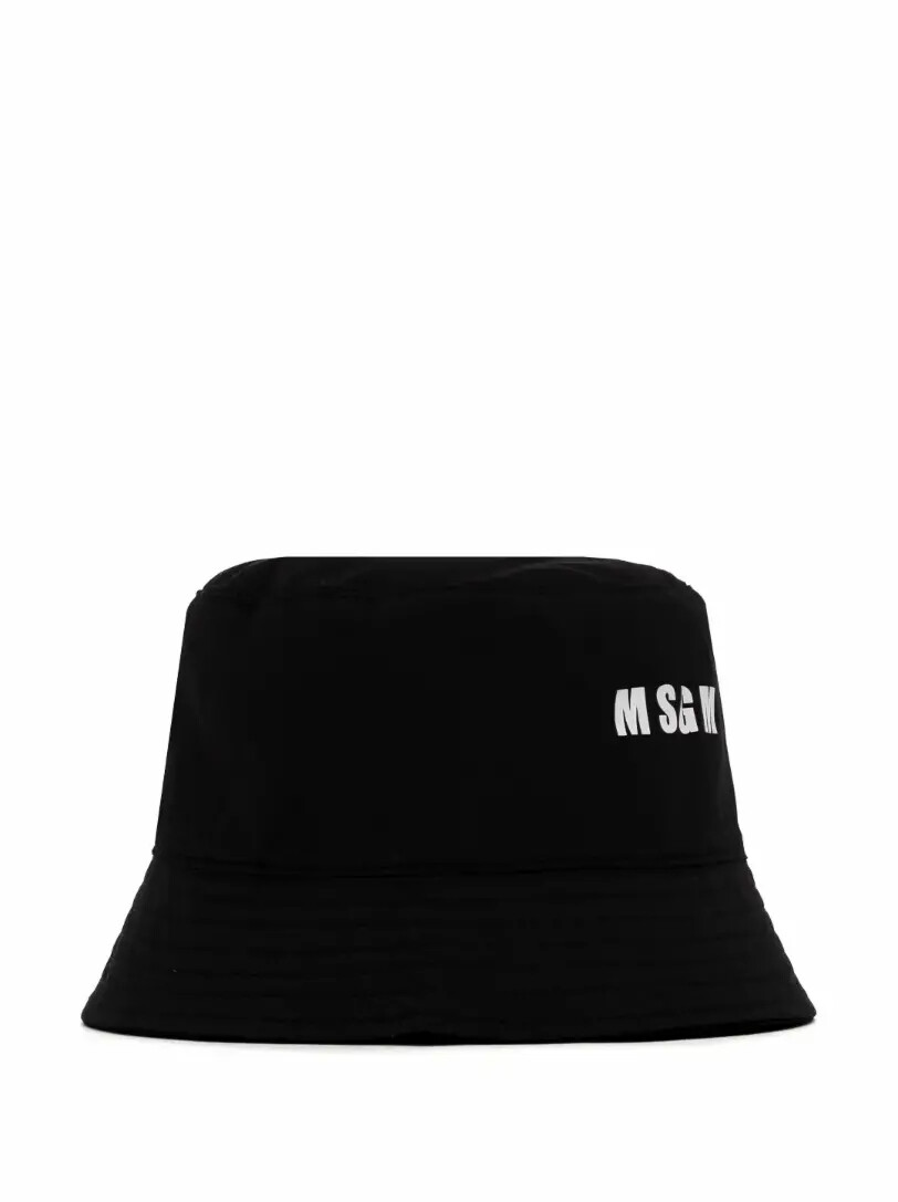 

Панама с логотипом MSGM