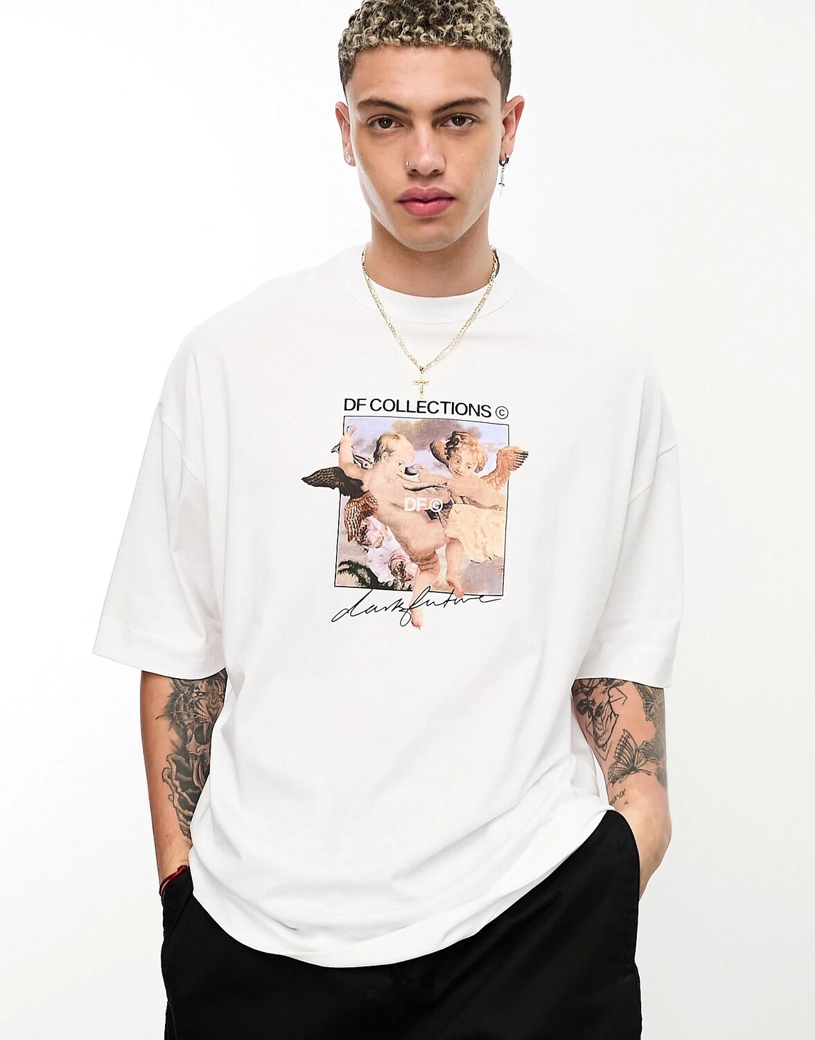 

Футболка Asos Dark Future Oversized With Cherub Front Print, белый