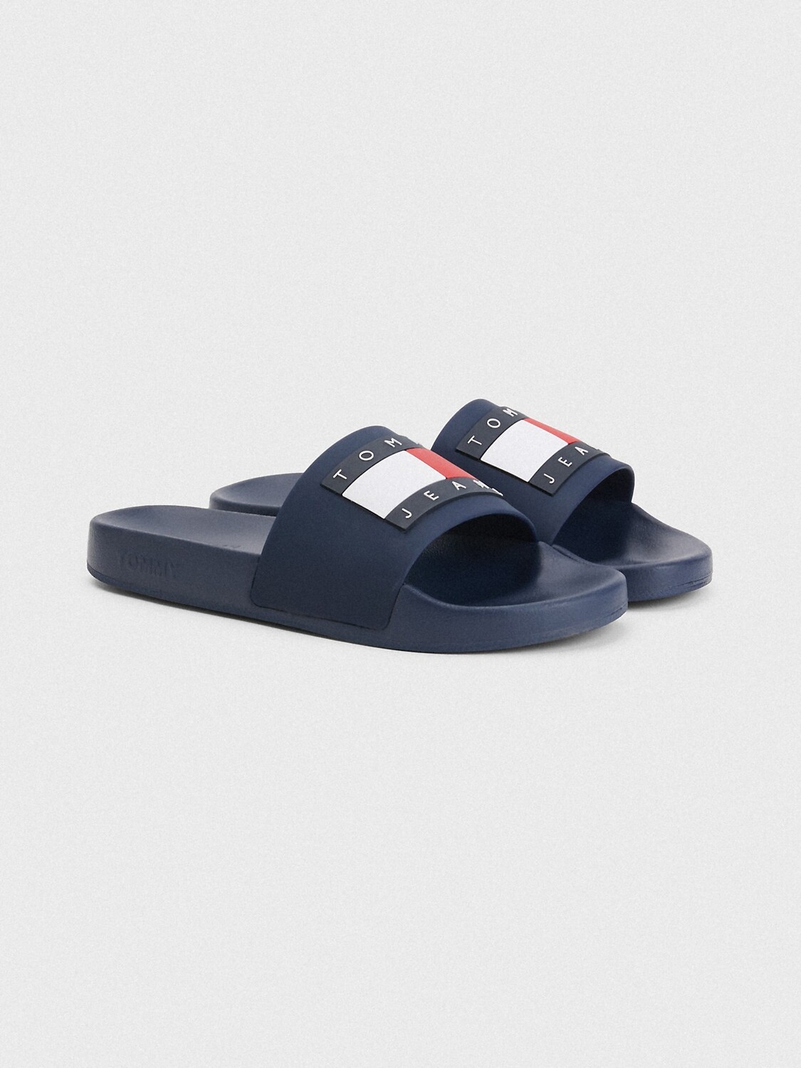 

Флаг бассейн горка Tommy Hilfiger, садовая роза