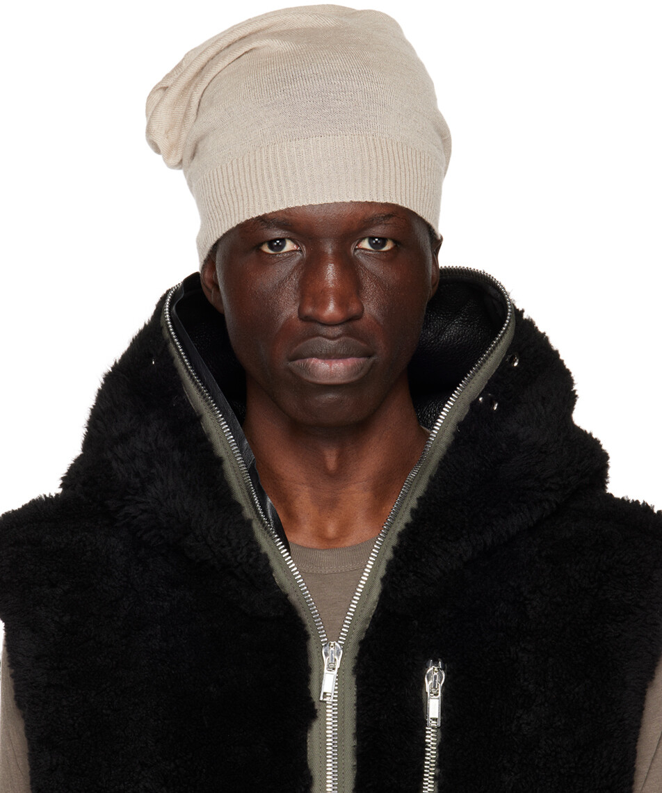

Бежевая большая шапка Rick Owens