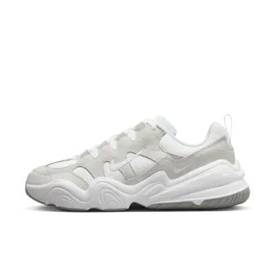 

Кроссовки Nike Tech Hera, цвет White/Summit White/Photon Dust/White