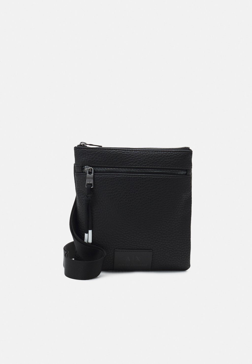 

Сумка через плечо Armani Exchange, черный