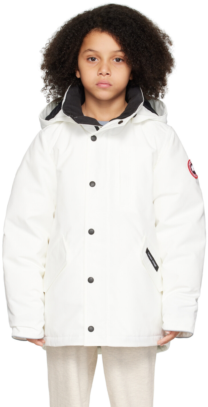 

Детская белая парка Logan Down Parka Canada Goose Kids