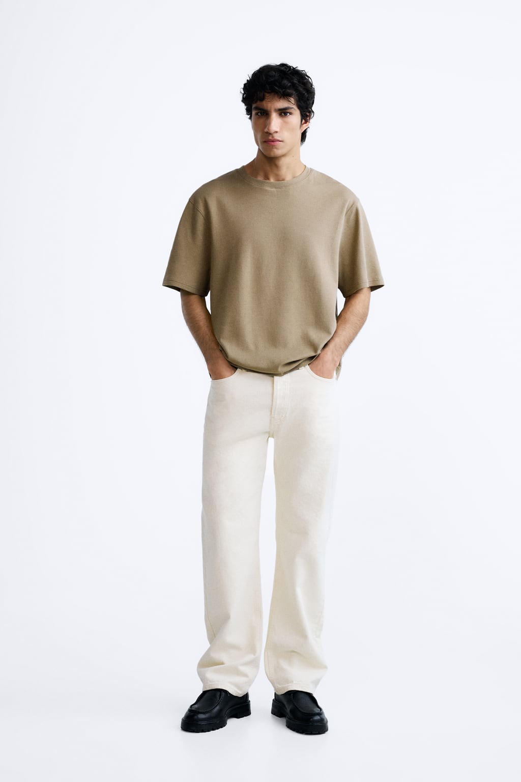 Текстурированная футболка ZARA, кэмел футболка с круглым вырезом и короткими рукавами с напуском l белый