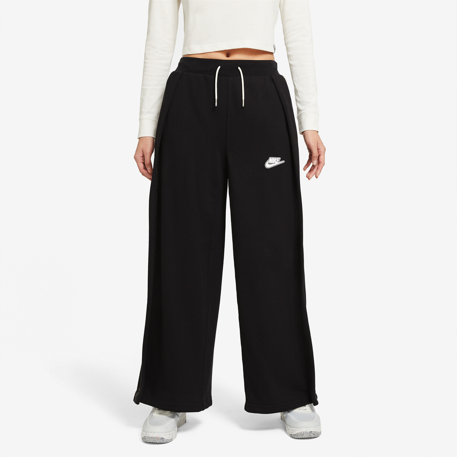 

Брюки Nike Sportswear Wmns Earth Day, черный/белый