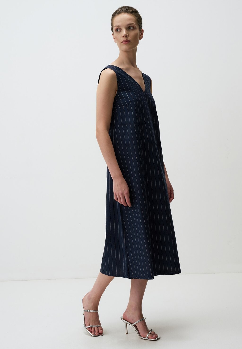

Дневное платье V NECK SLEEVELESS STRIPED Jimmy Key, темно-синий