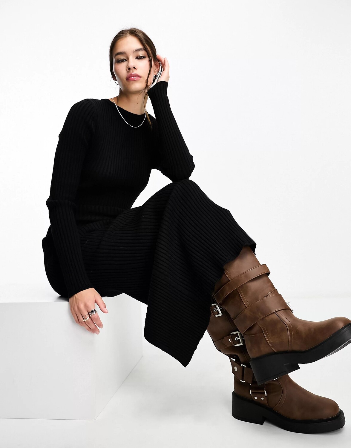 

Платье макси Asos Design Knitted Crew Neck In Rib, черный