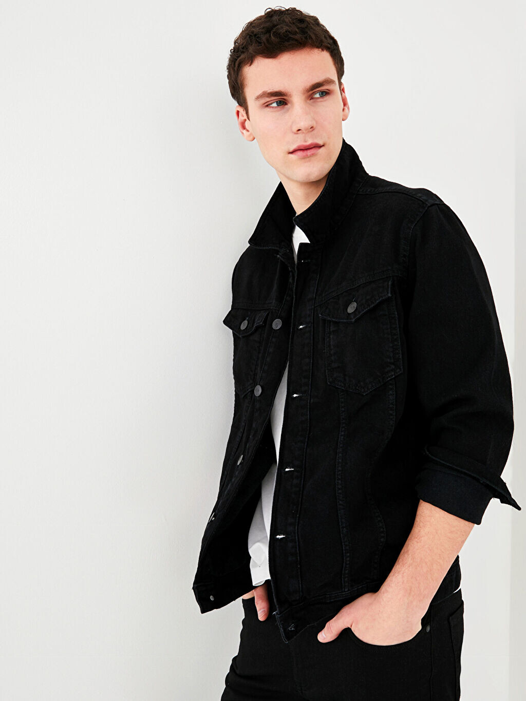 

Джинсовая куртка классического кроя LCW Jeans