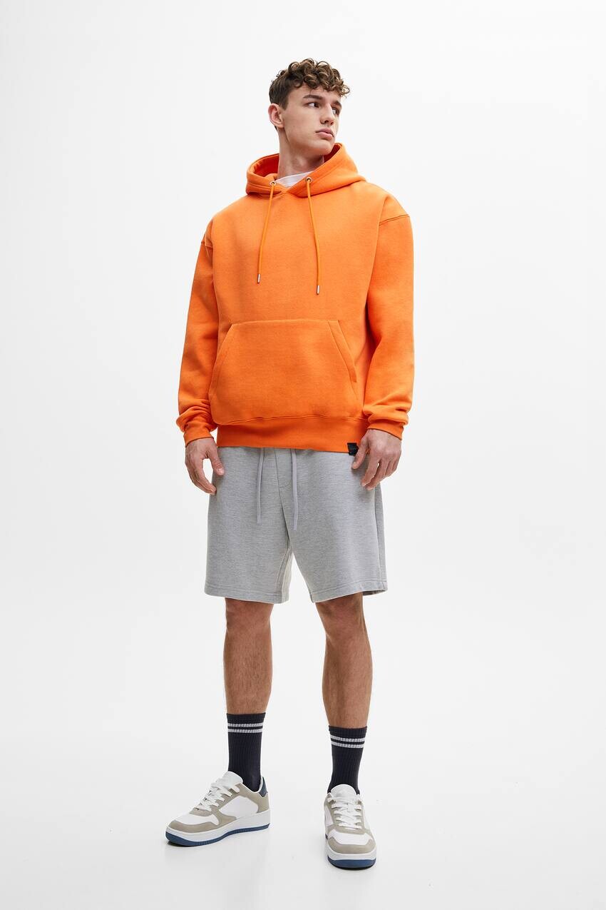 

Узкие джоггеры-бермуды Pull&Bear, бледно-серый
