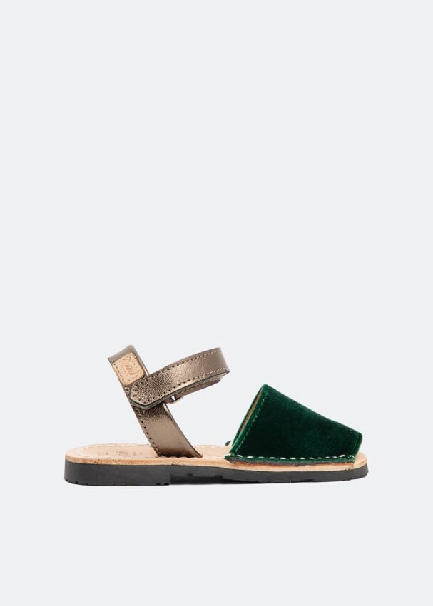 

Сандалии CASTELL Velvet sandals, зеленый