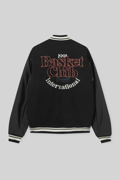 

Куртка колледжа с комбинированными рукавами PULL&BEAR