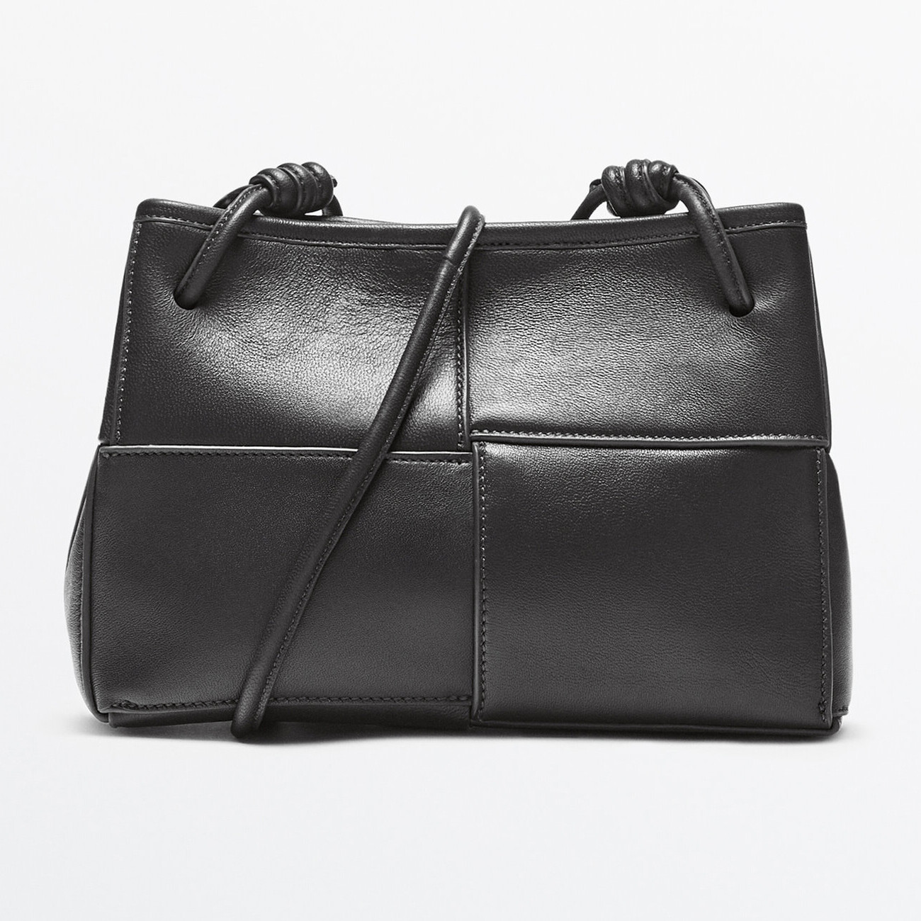 

Сумка через плечо Massimo Dutti Nappa leather with seam details, черный
