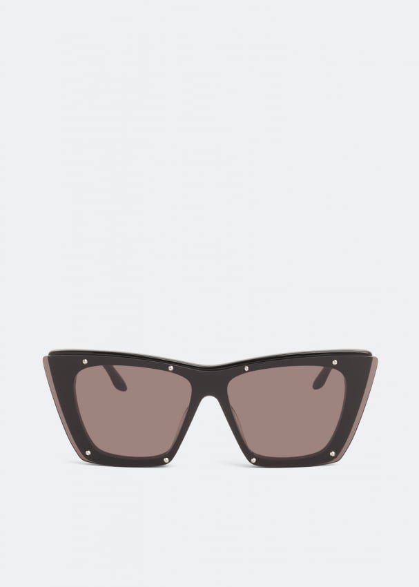 

Солнечные очки ALEXANDER MCQUEEN Studs structure sunglasses, черный