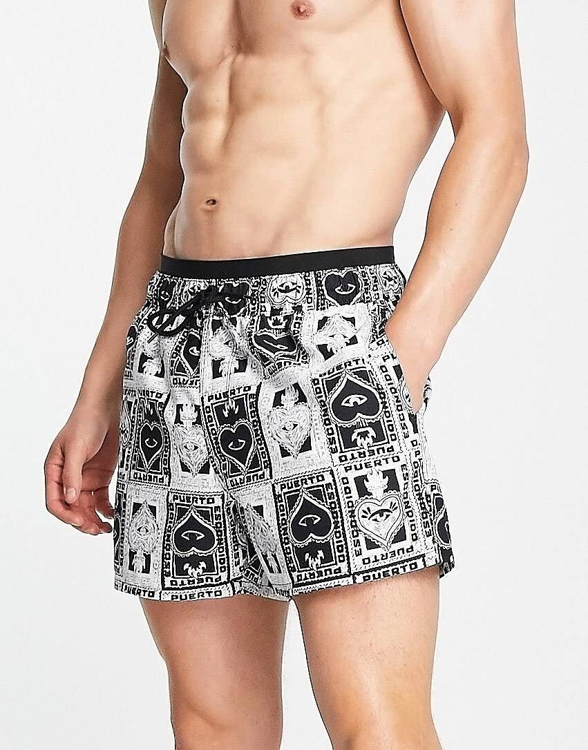 

Короткие плавки с двойным поясом и принтом в виде сердечек ASOS DESIGN