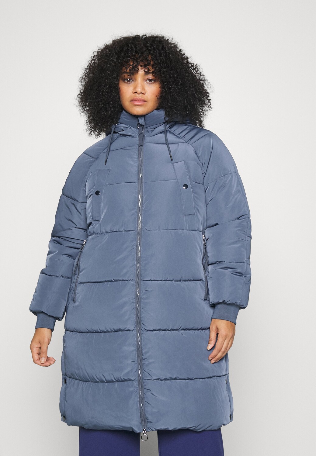 Пальто зимнее Vero Moda Curve, синий