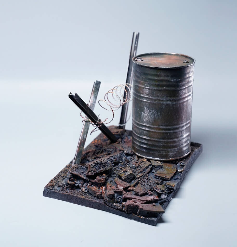 

Подставка для фигурок ZBOBTOYS 1:6 Scale Ruined Oil Drum Platform