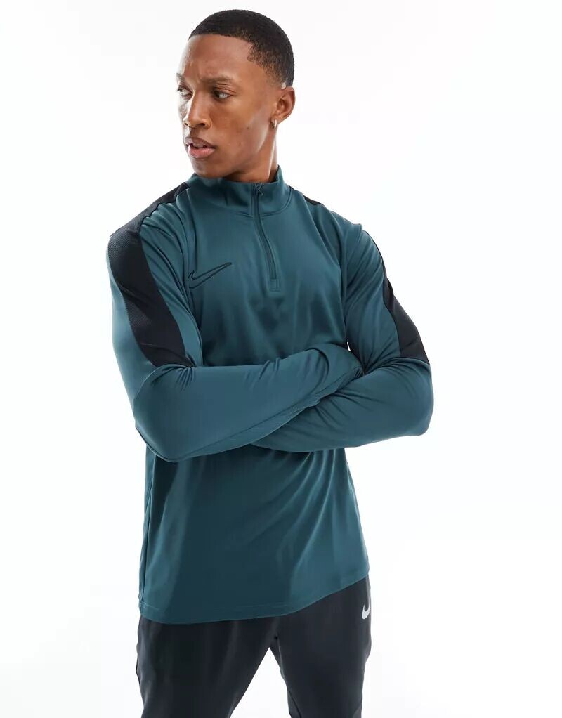 

Темно-зеленая футболка со вставками и полумолнией Nike Academy Dri-FIT