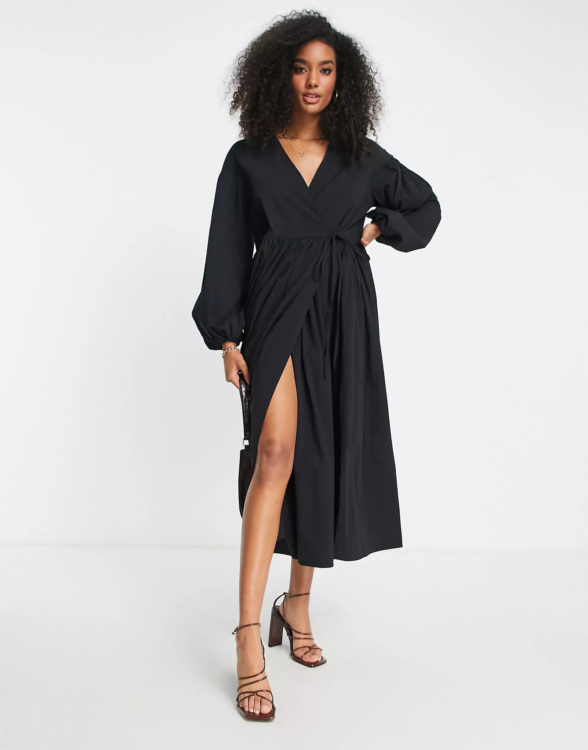 Платье Asos Edition Oversized, черный платье черное с рукавами клеш 44 размер
