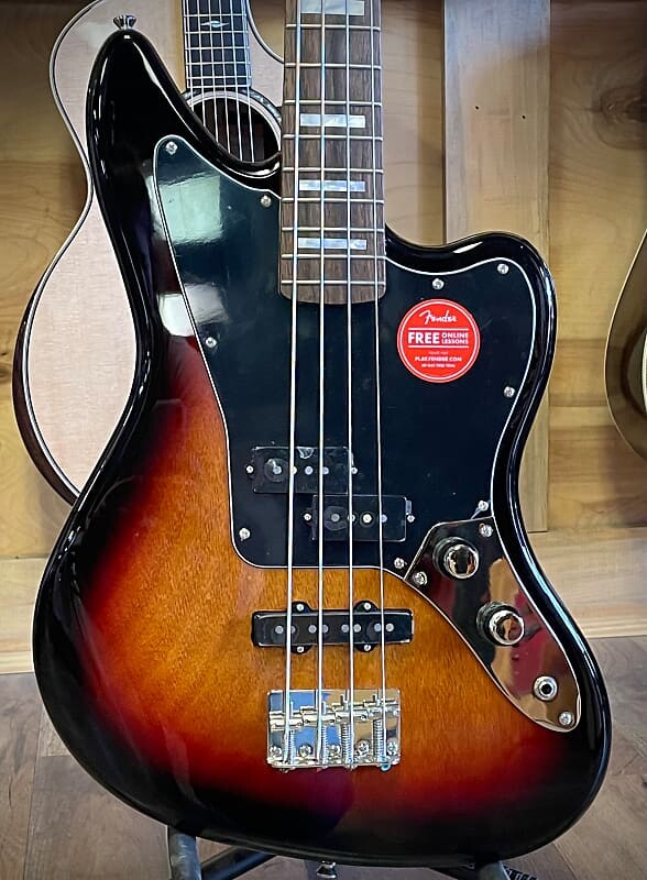 

Squier Classic Vibe Jaguar Bass - 3 цвета Sunburst Fender