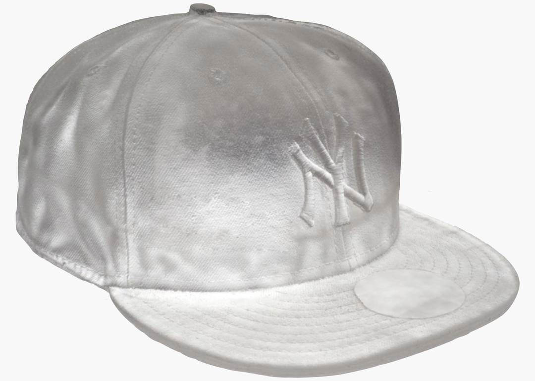 Скульптура Daniel Arsham Crystal Relic 001 Baseball Hat, полупрозрачный