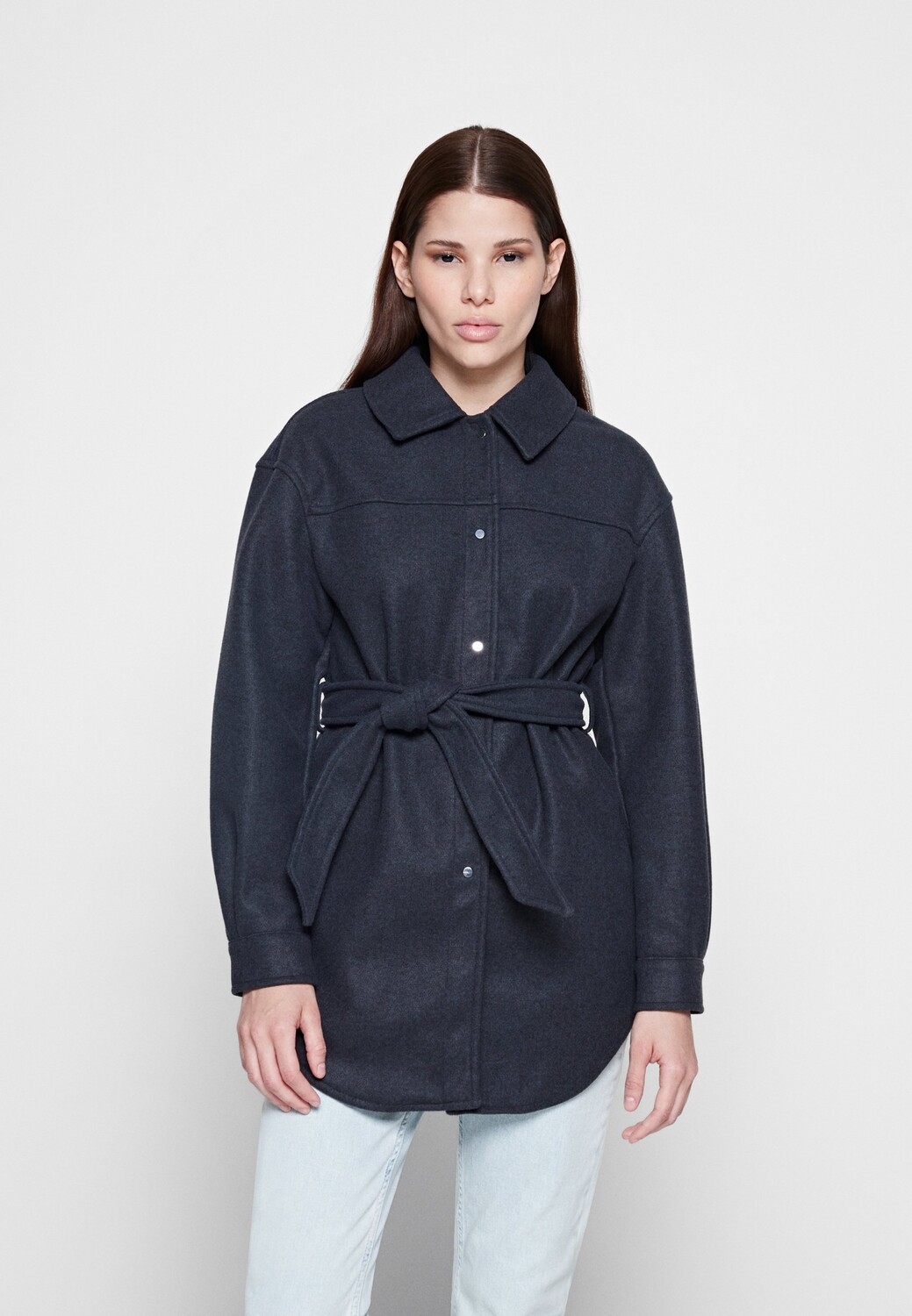 

Пальто короткое Vero Moda, синий