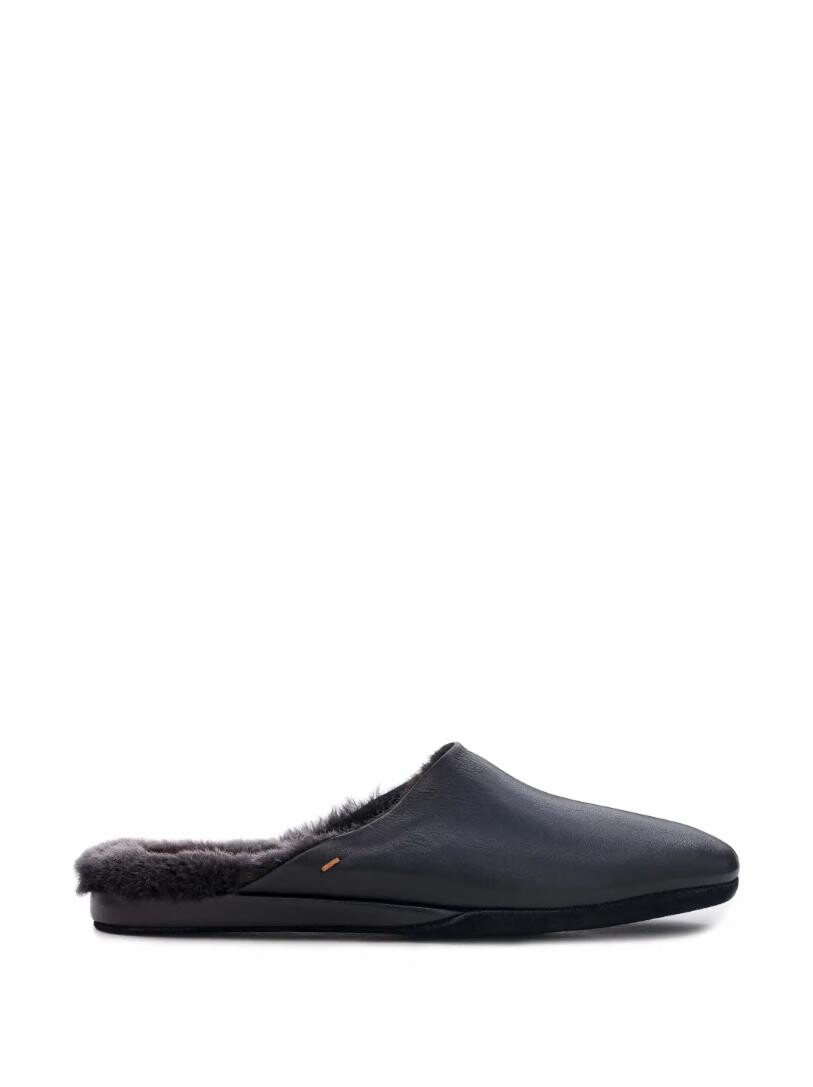 

Кожаные тапочки с мехом Santoni