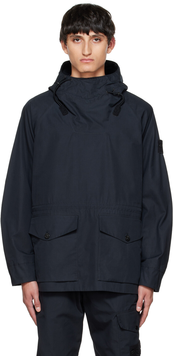 

Черная куртка O-Ventile Ghost Piece Stone Island