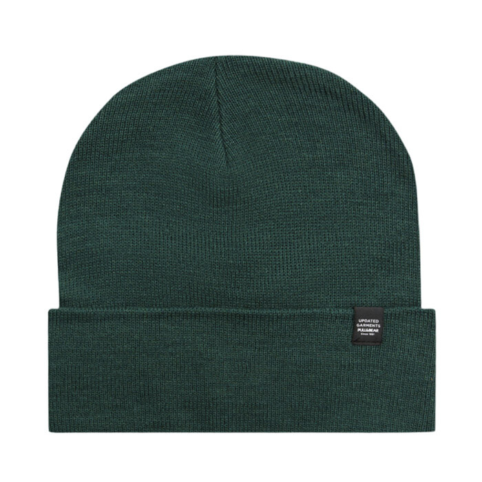 

Шапка Pull&Bear Basic Knit, темно-зеленый