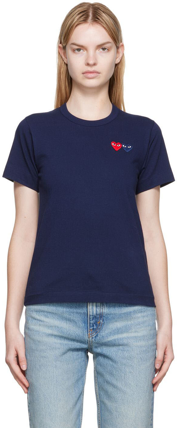 

Темно-синяя футболка с двойной нашивкой в ​​виде сердца Comme des Garçons Play, Синий