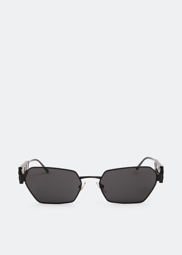

Солнечные очки MIU MIU Logo sunglasses, черный