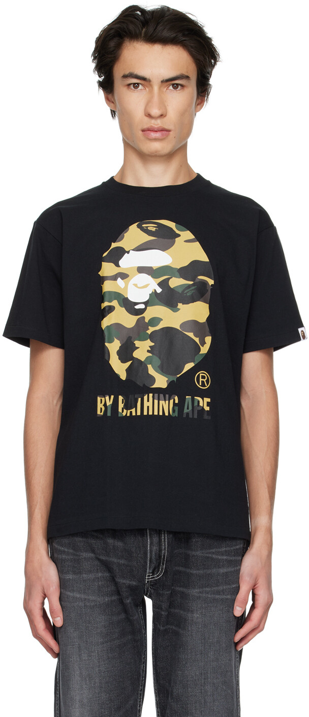 

Белая футболка с камуфляжным принтом BAPE, Белый