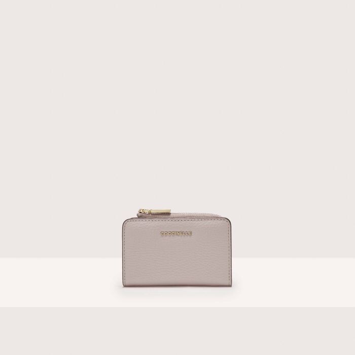

Визитница из зерненой кожи Coccinelle METALLIC TRICOLOR, серый