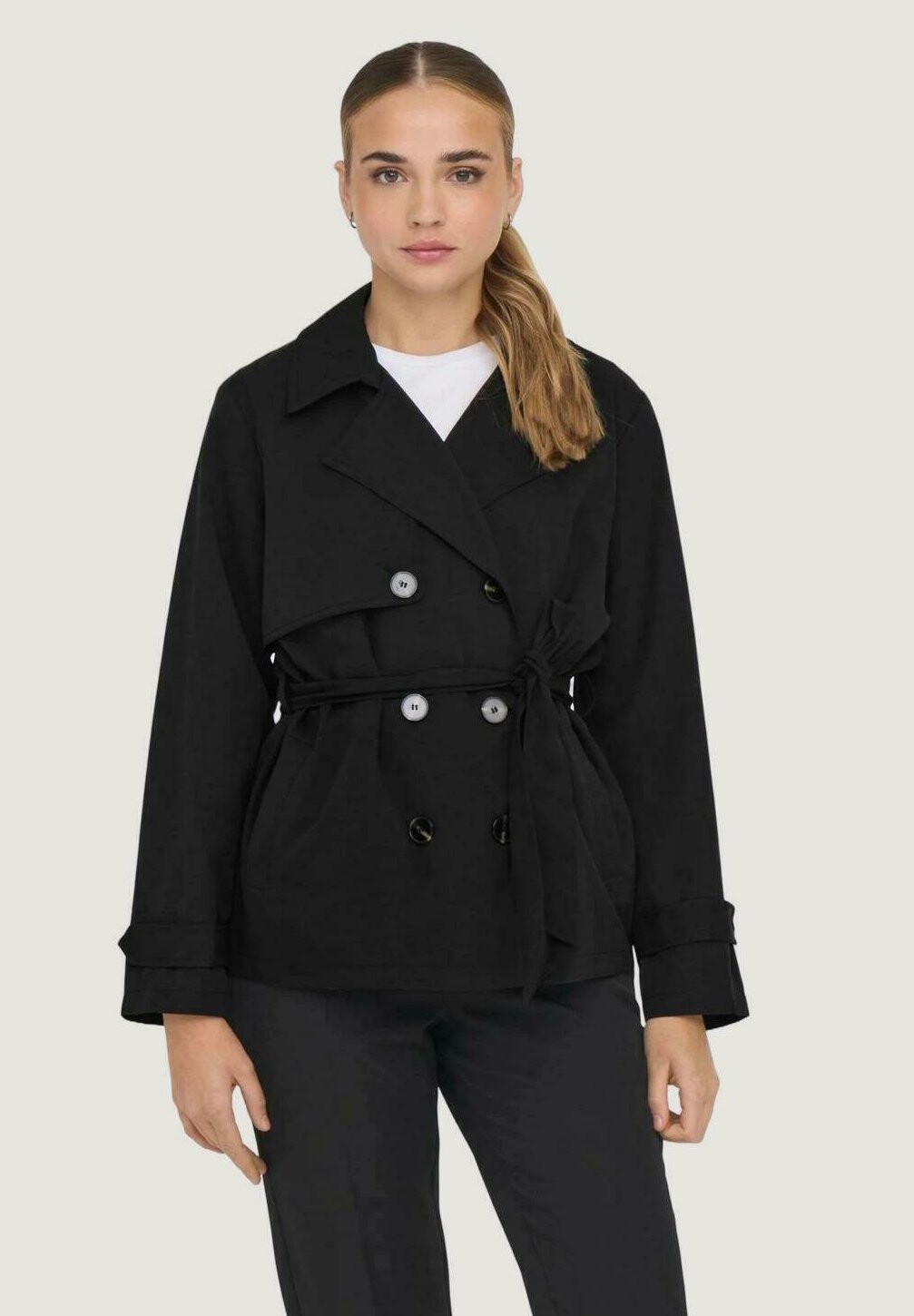 

Демисезонная куртка SHORT DB OTW 15317196 ONLY, цвет black
