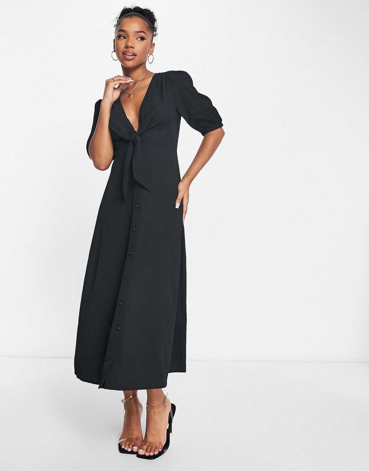 

Черное платье миди с завязками спереди ASOS DESIGN