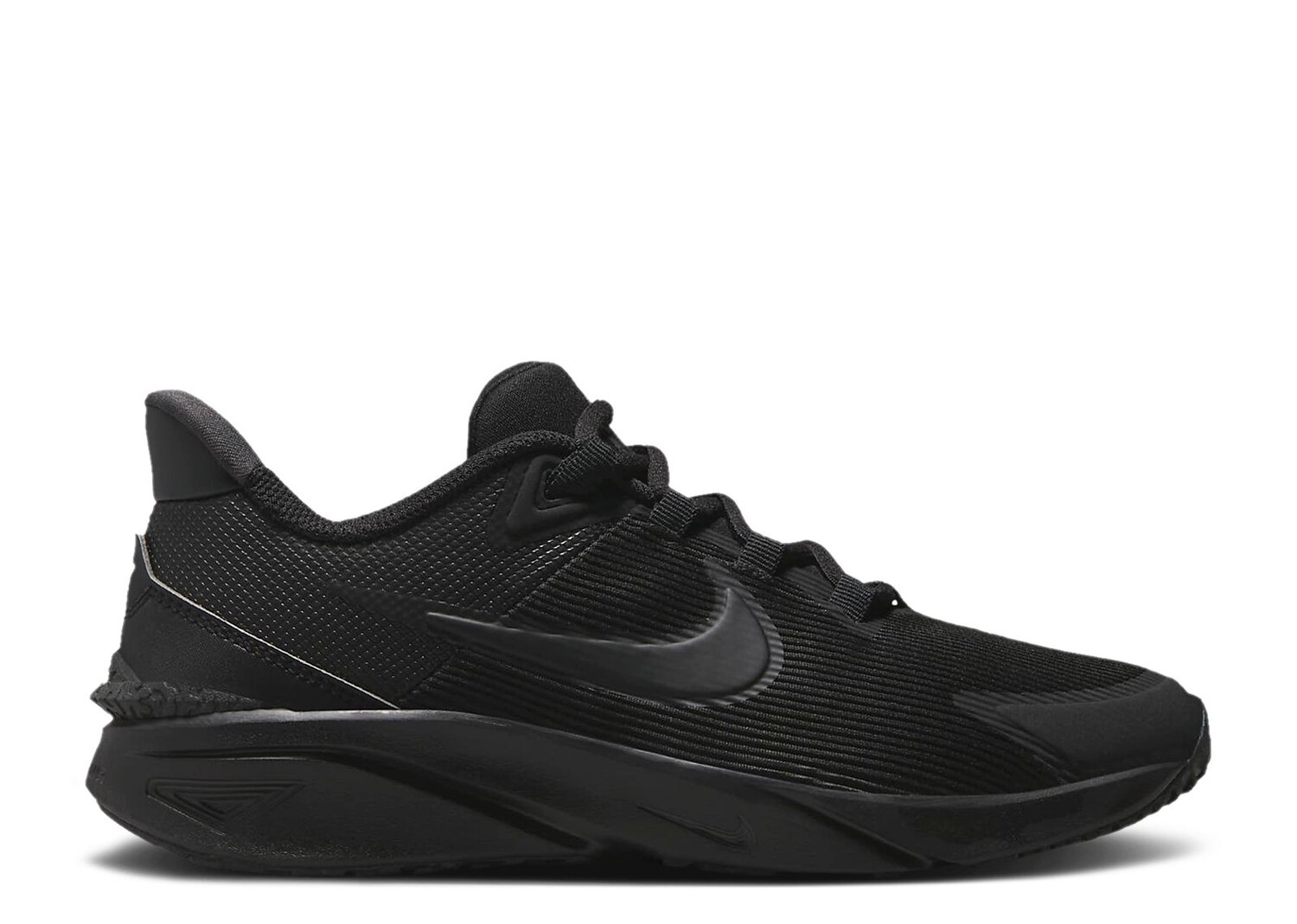 

Кроссовки Nike Star Runner 4 Gs 'Triple Black', черный