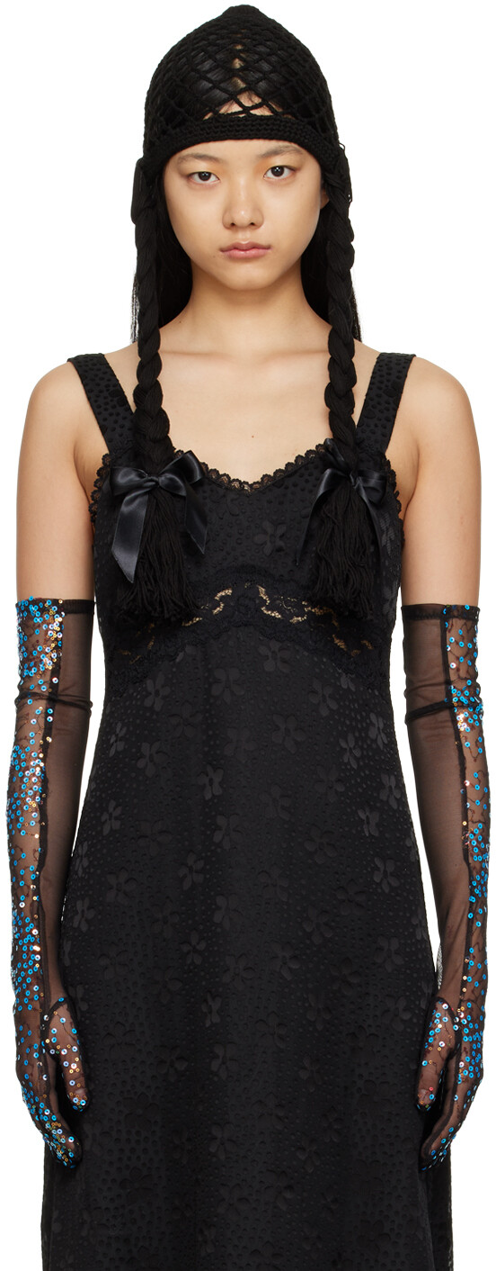 

Черная шапка с плетеными волосами Anna Sui