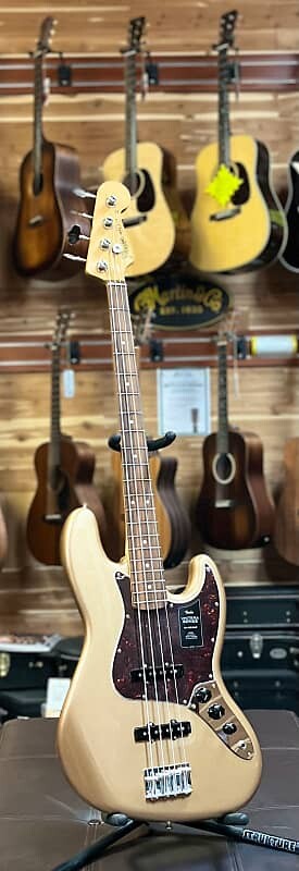

Vintera '60s Jazz Bass, накладка на гриф Pau Ferro, цвет Firemist Gold Fender Vintera '60s Jazz Bass, Pau Ferro Fingerboard, Firemist Gold