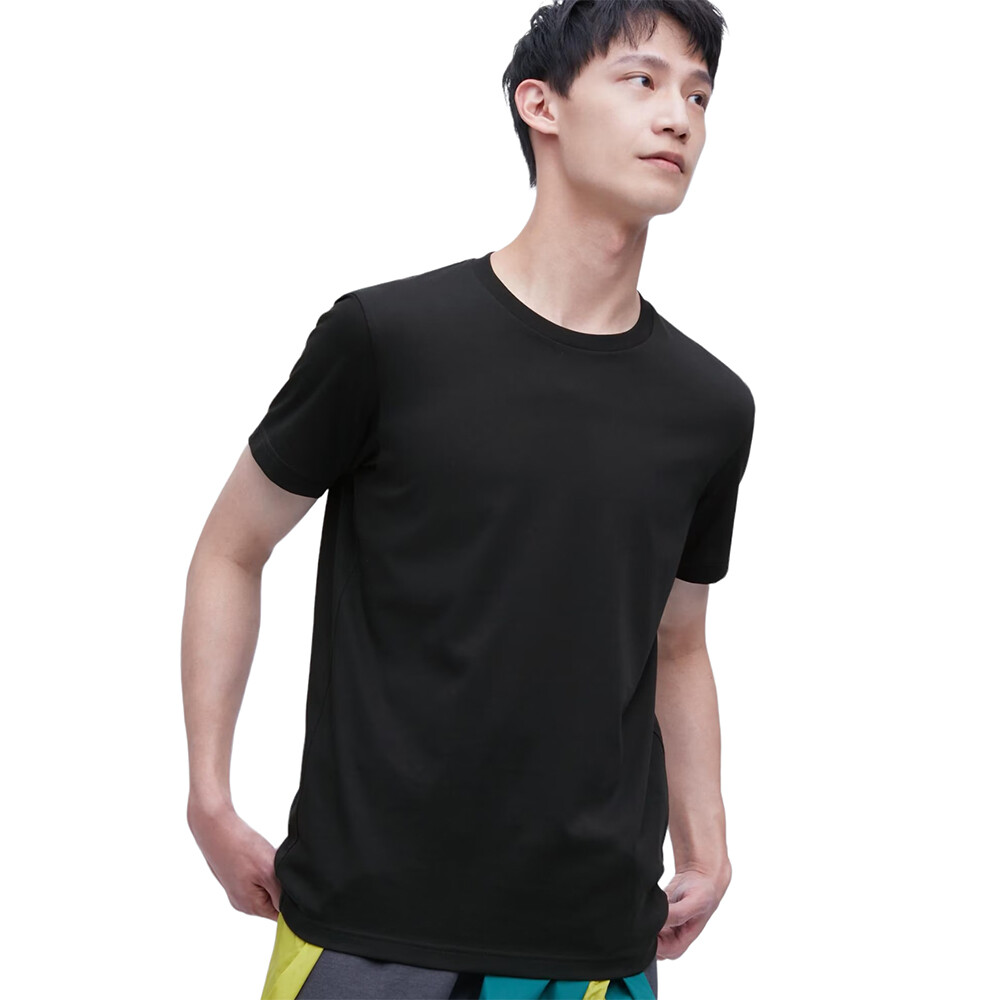 

Футболка Uniqlo Dry Crew Neck Short-Sleeve Color, черный