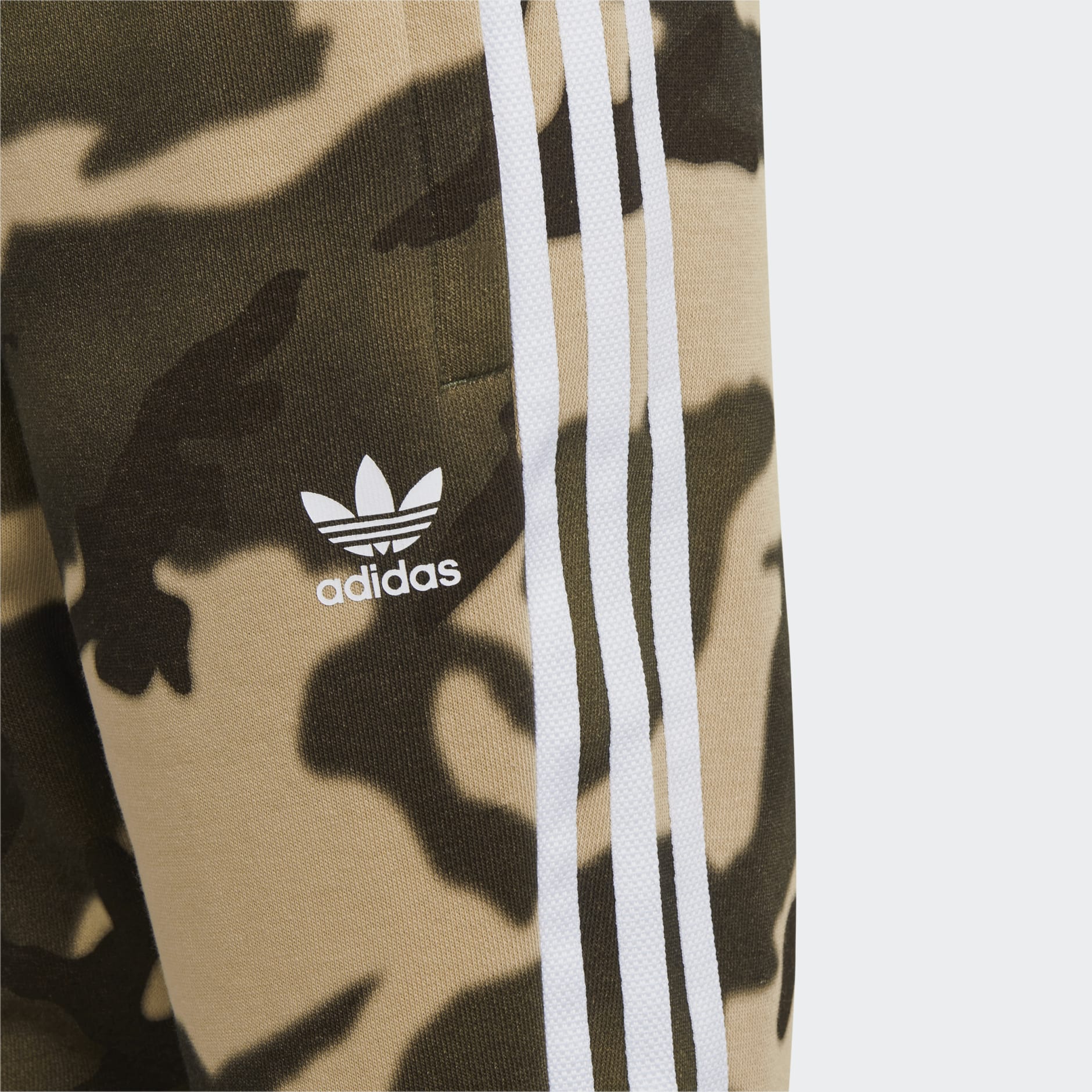 Adidas camo outlet hoodie kids