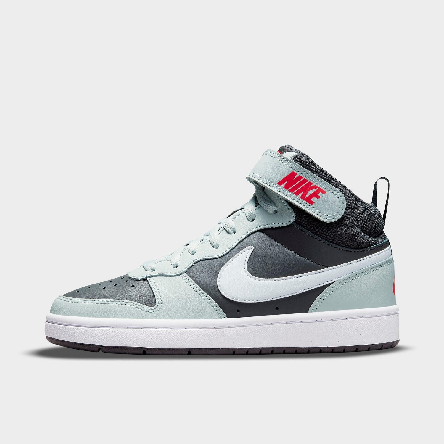 

Повседневная обувь Nike Court Borough Mid 2 для больших детей, серый