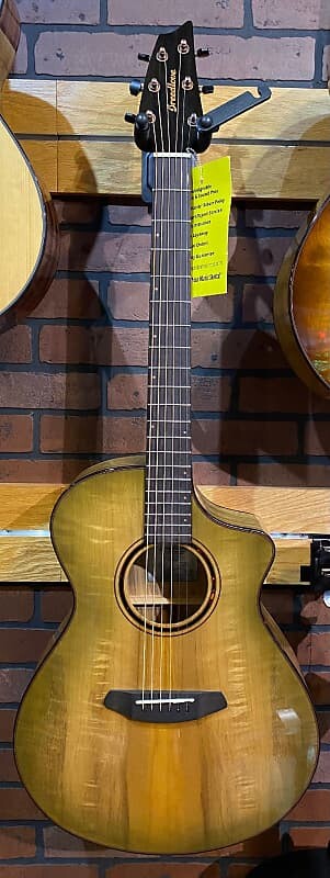 

Breedlove Pursuit Exotic S Concert Sweetgrass Acoustic Electric
