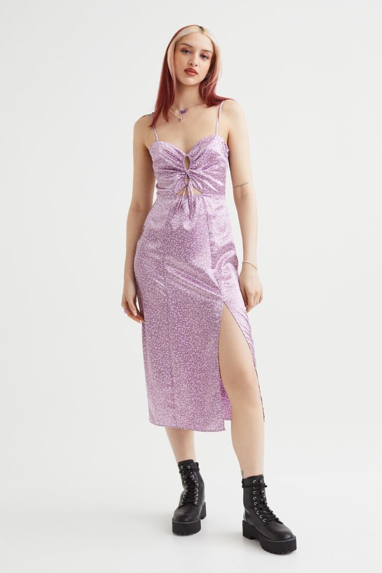 

Атласное платье H&M, фиолетовый/маленькие цветы