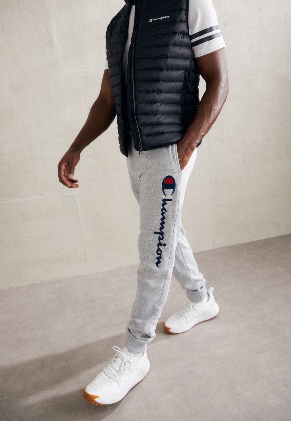 bermuda шорты noxm серый xxs Спортивные брюки Icons Cuff Pants Large Logo Champion, цвет noxm