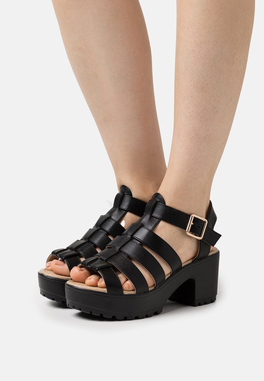 

Босоножки на платформе Koi Footwear, черный