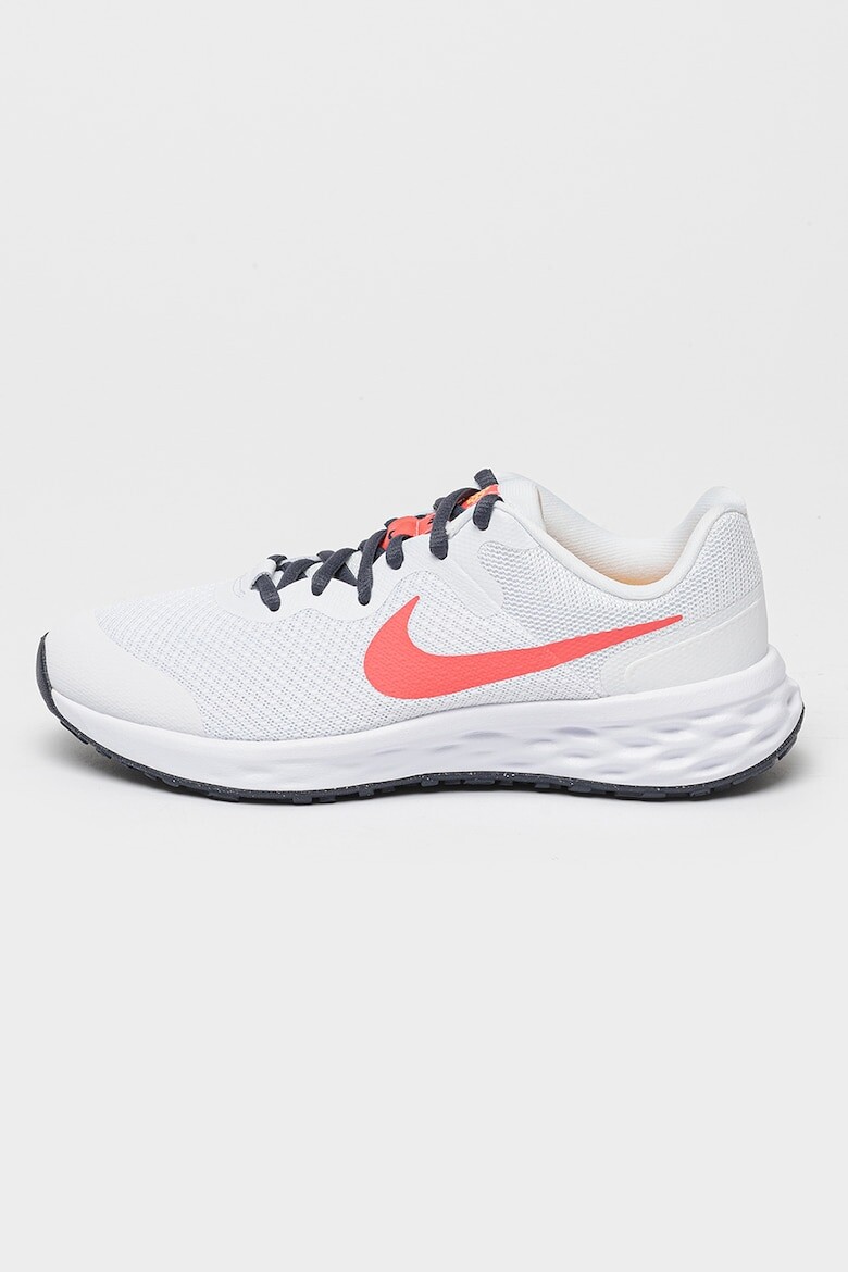 

Легкие кроссовки Revolution 6 NN с логотипом Nike, белый